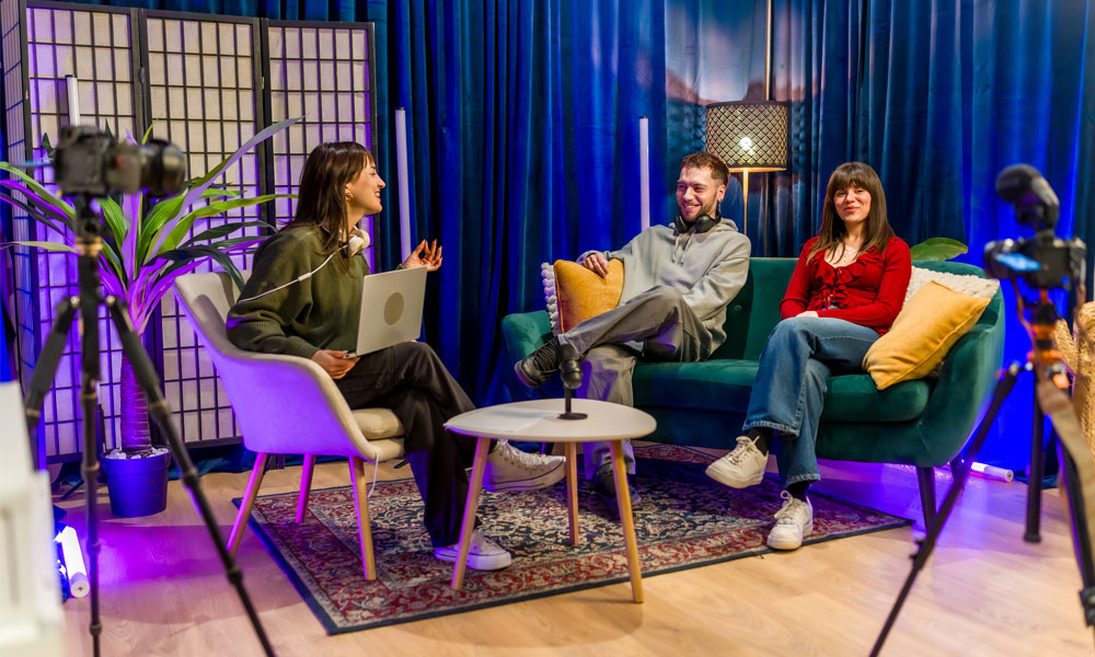Media Training London Joining the Dots Between Broadcast Interviews and Your Social Media Strategy Blog Image
